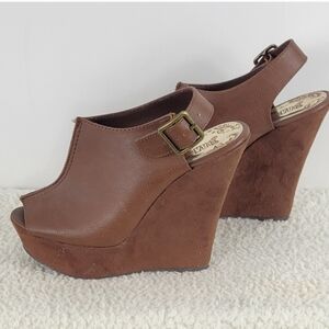 Brash Platform Brown Wedges Size 8.5